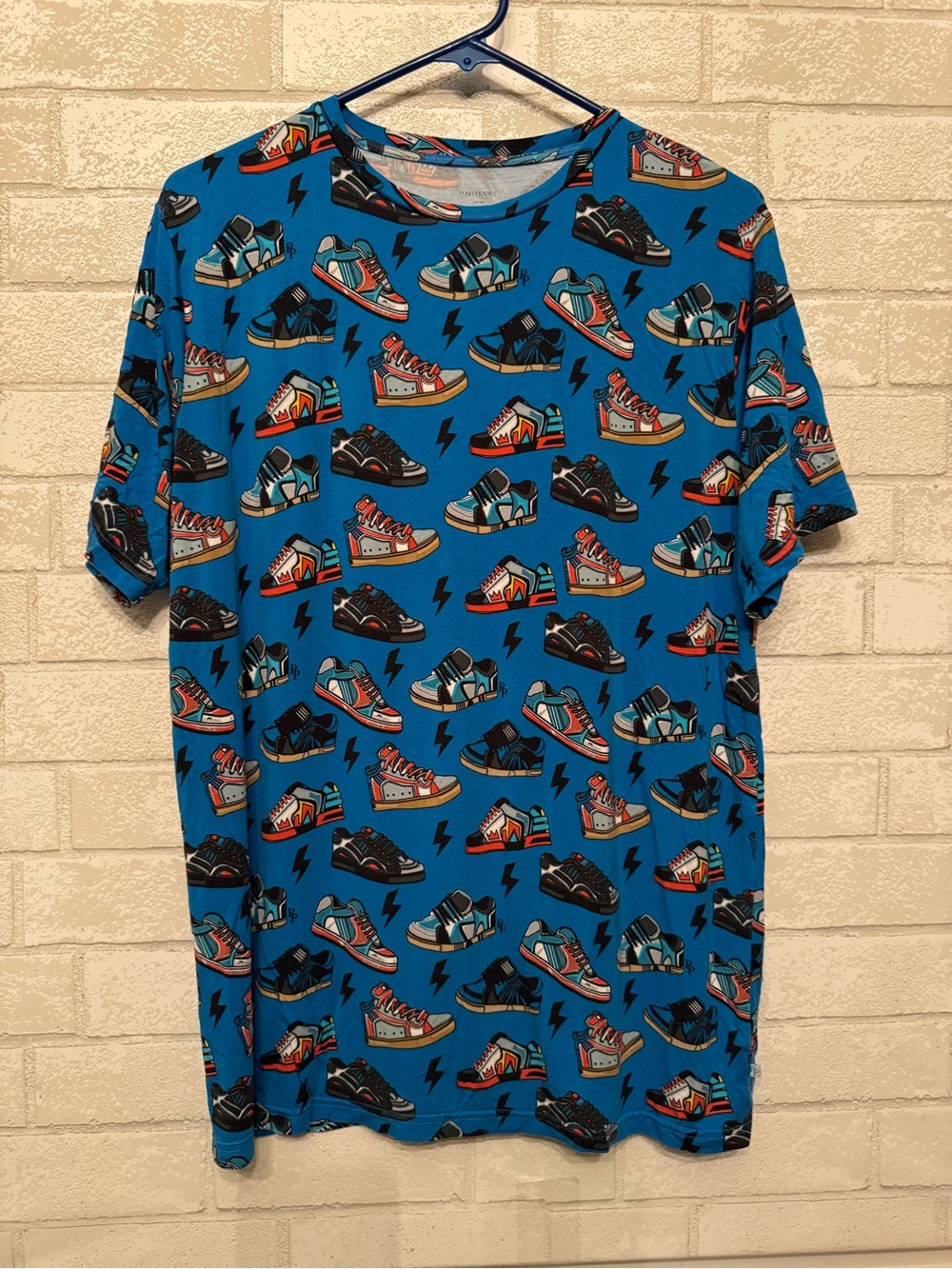 Posh peanut men’s Sneakers Printed Tee bolt